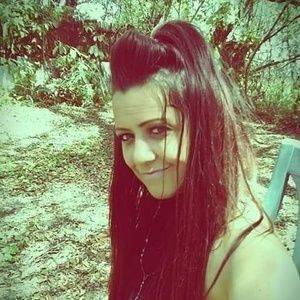 Meet your Posher, Deanna